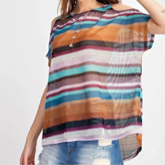 NWT EASEL Striped Open Knit Striped Cold Shoulder Short Sleeve Top Size Small - Picture 6 of 6